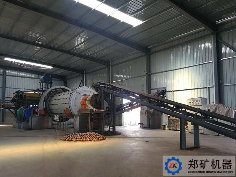 2017.中寧寧華工貿(mào)有限公司 MQZ節(jié)能軸承式球磨機(jī)項(xiàng)目圖1.jpg