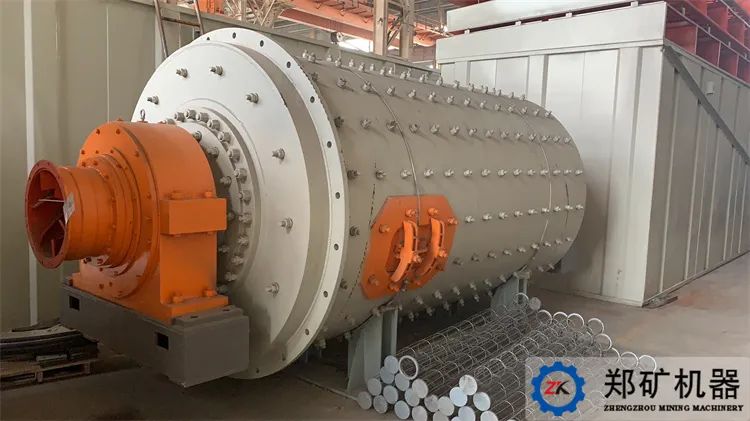 伊朗鋯沙干式連續(xù)球磨機(jī)及濕式間歇球磨機(jī)項(xiàng)目